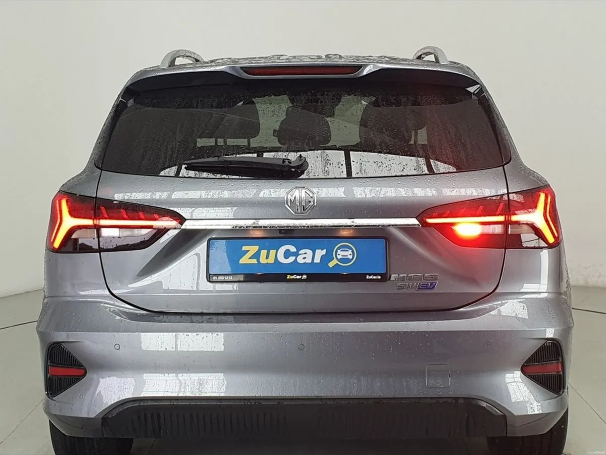 MG MG5 Exclusive EV Long Range - Image 4