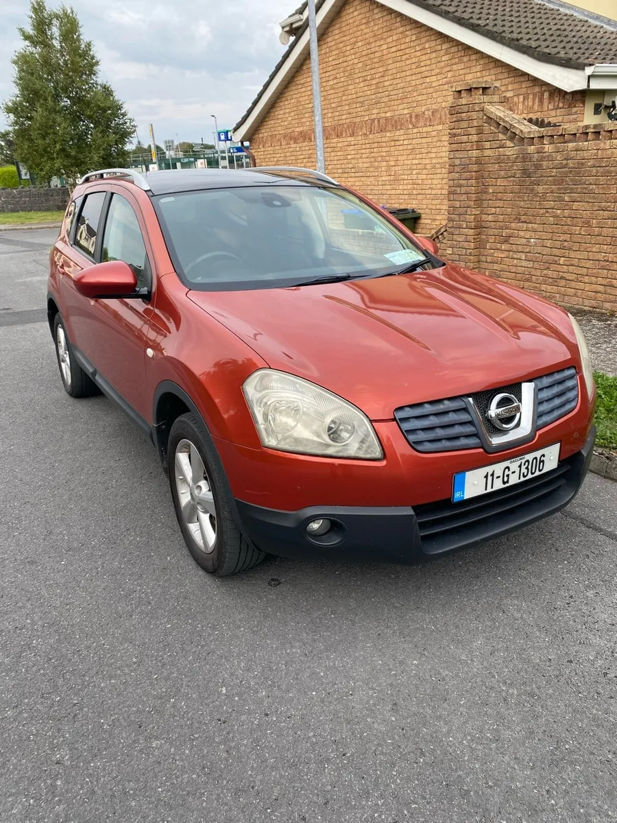 Nissan Qashqai 7 seater - Image 1