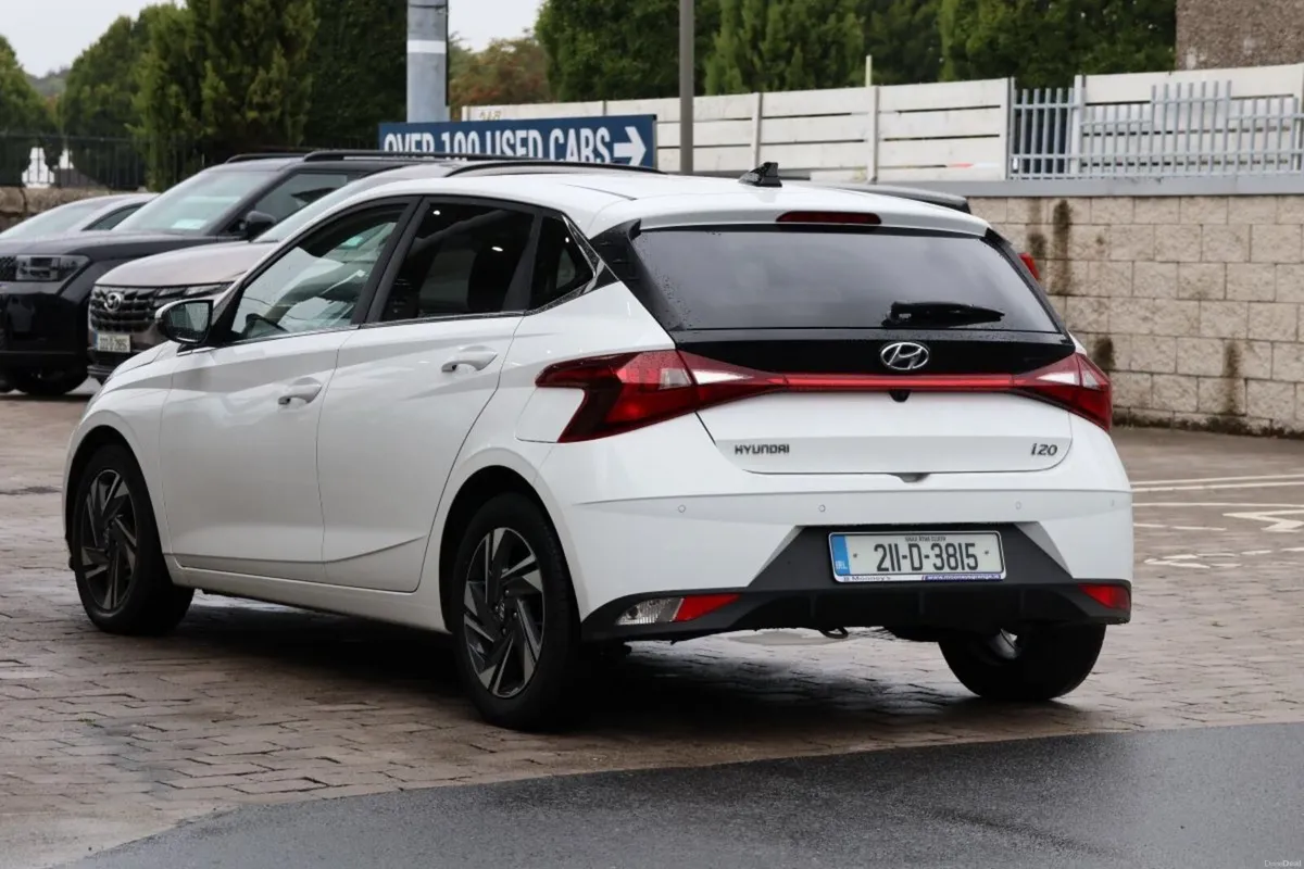 Hyundai i20 1.2 Deluxe Plus, Low Mileage - Image 6