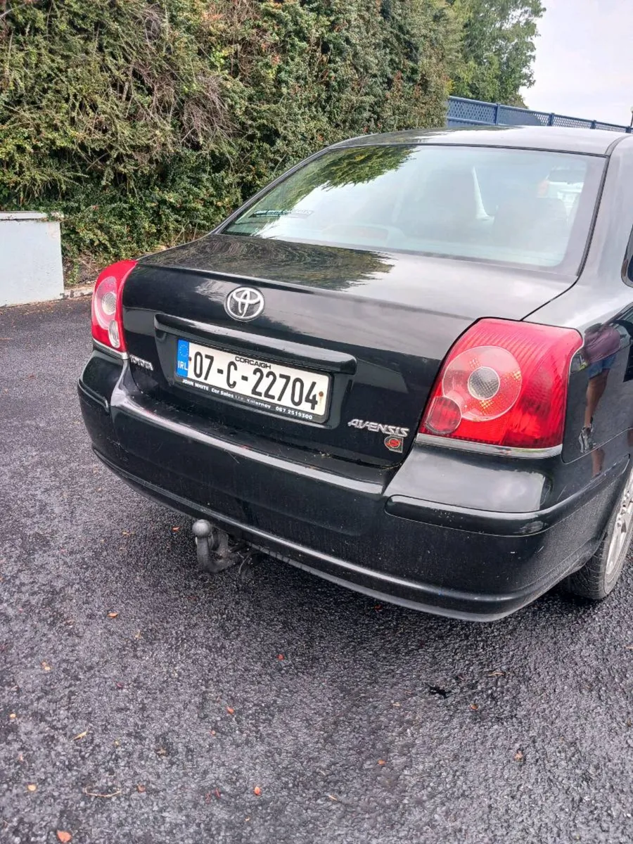 Toyota Avensis - Image 4