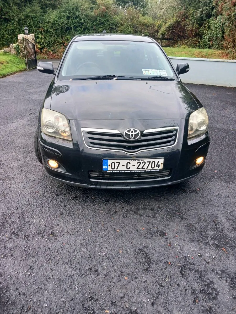 Toyota Avensis - Image 1