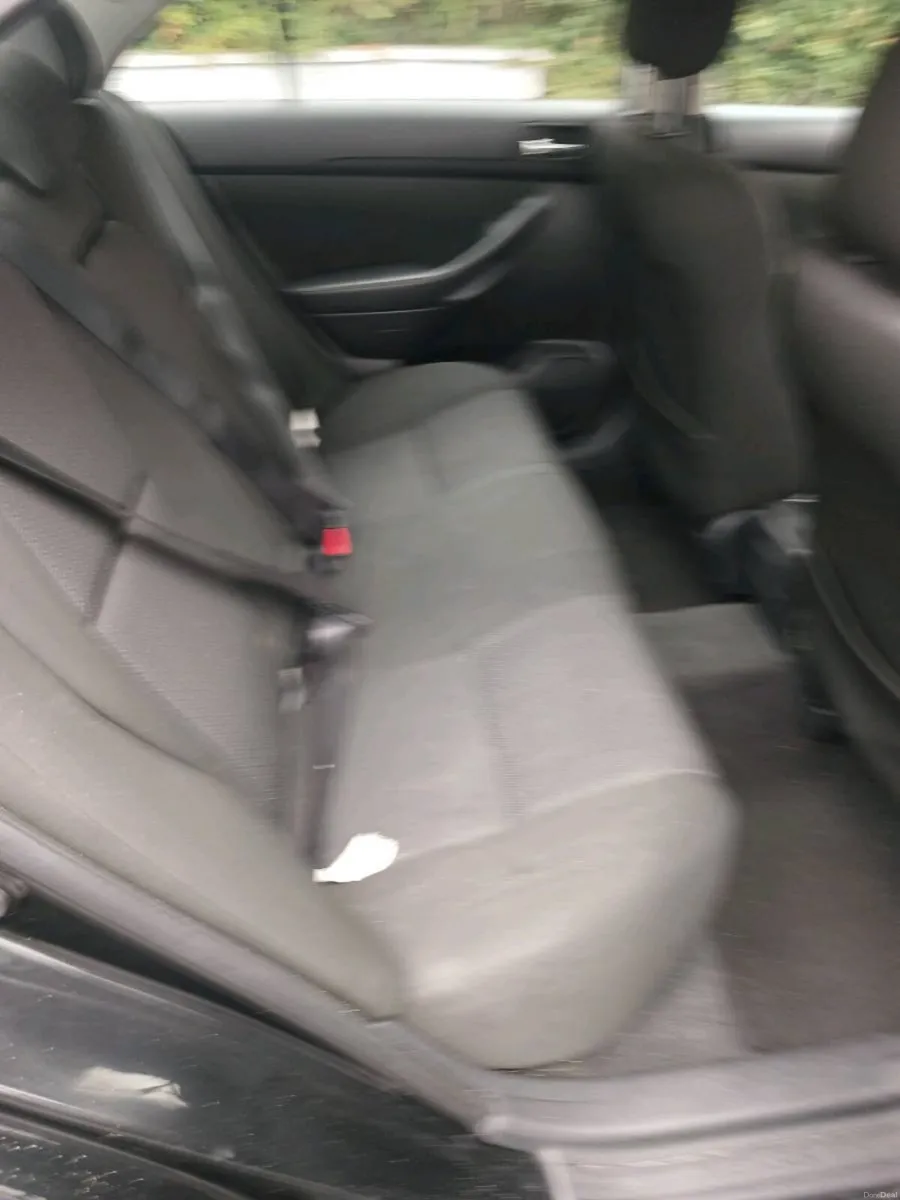 Toyota Avensis - Image 6