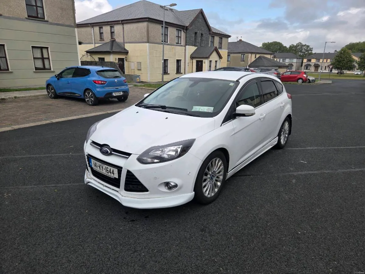 2014 Ford Focus Titanium 1.6 diesel 95PS - Image 2