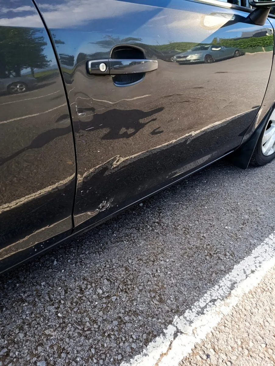 Opel Corsa 2014 - Image 2