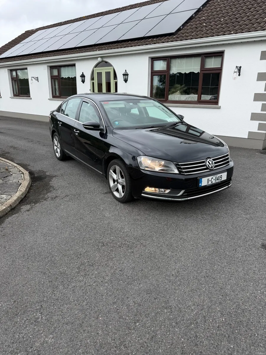 VW PASSAT BLUEMOTION 2.0L - Image 1