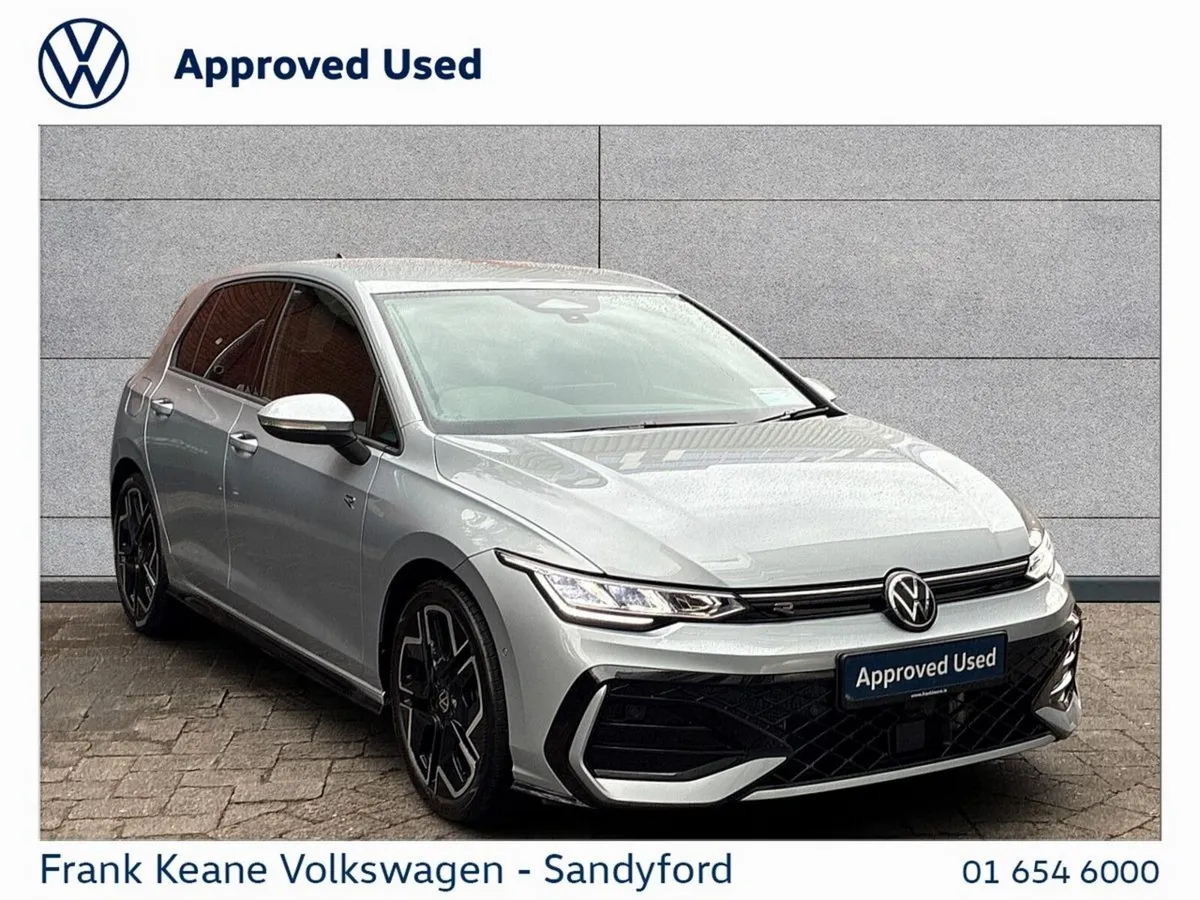 Volkswagen Golf *Auto* R-LINE 1.5 TSI MHEV 150HP A - Image 1