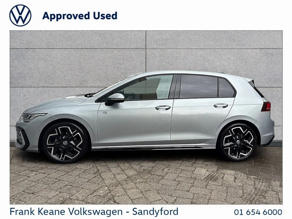Volkswagen Golf *Auto* R-LINE 1.5 TSI MHEV 150HP A - Image 5