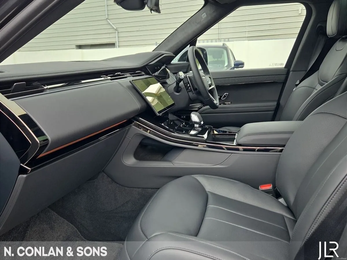Land Rover Range Rover PHEV P460 AUTOBIOGRAPHY *MA - Image 3