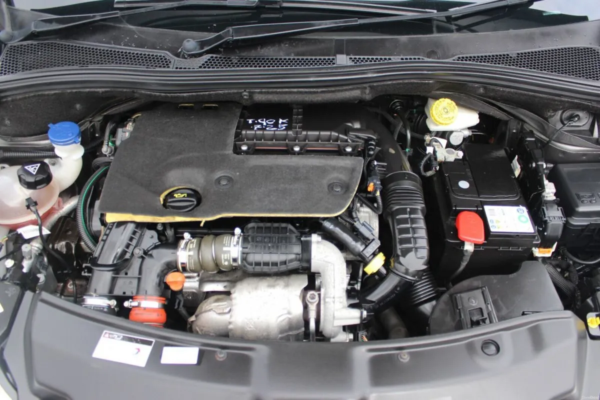 Peugeot 208 1.6 BlueHDi 75bhp Active - TENDER 39 - Image 6