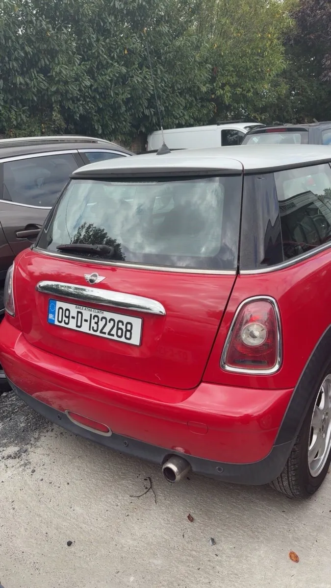 Mini Cooper - Image 2