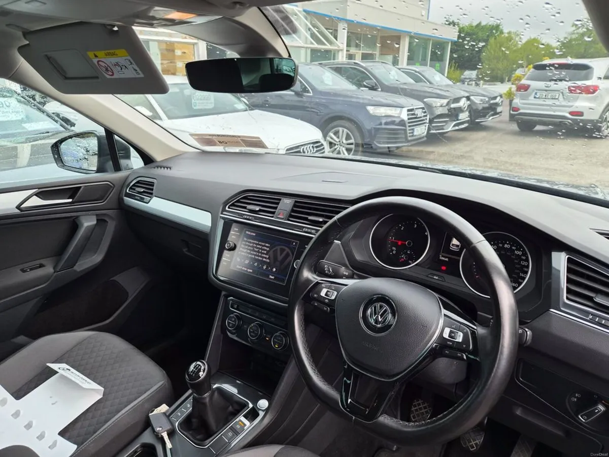 Volkswagen Tiguan Match 150PS 5DR - Image 5