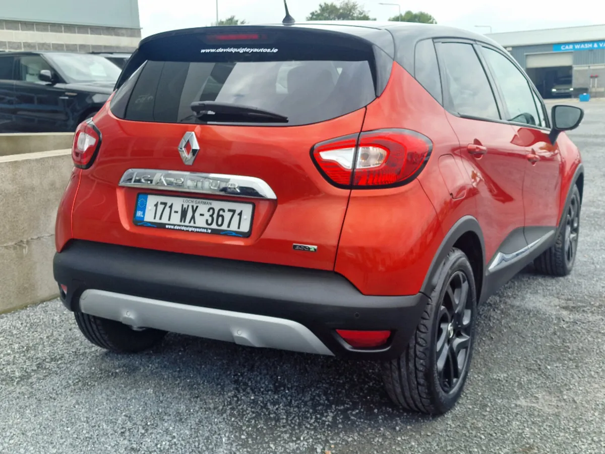 Renault Captur 1.5 Signature NAV DCI 5DR NRG - Image 3