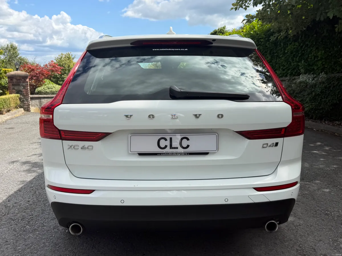 2018 Volvo XC60 2.0 D4 Momentum AWD 187BHP AUTO - Image 4