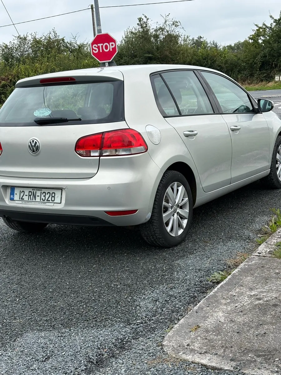 VW Golf / Automatic/1.6 Diesel - Image 3