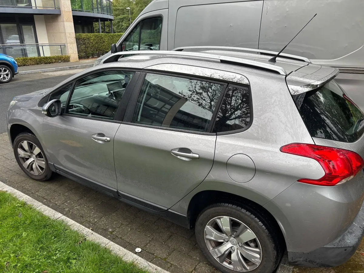 Peugeot 2008 2015 - Image 1