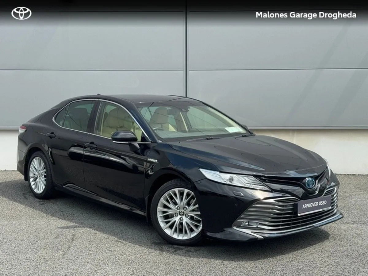 Toyota Camry CAMRY HYBRID PLATINUM - Image 1