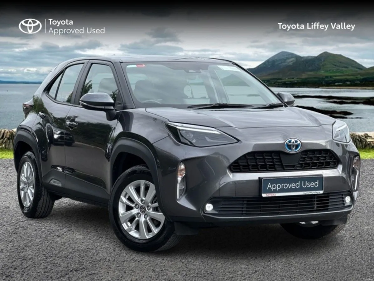 Toyota Yaris Cross YARIS CROSS LUNA - Image 1