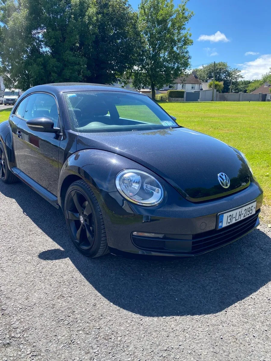Volkswagen Beetle 2013 - Image 1