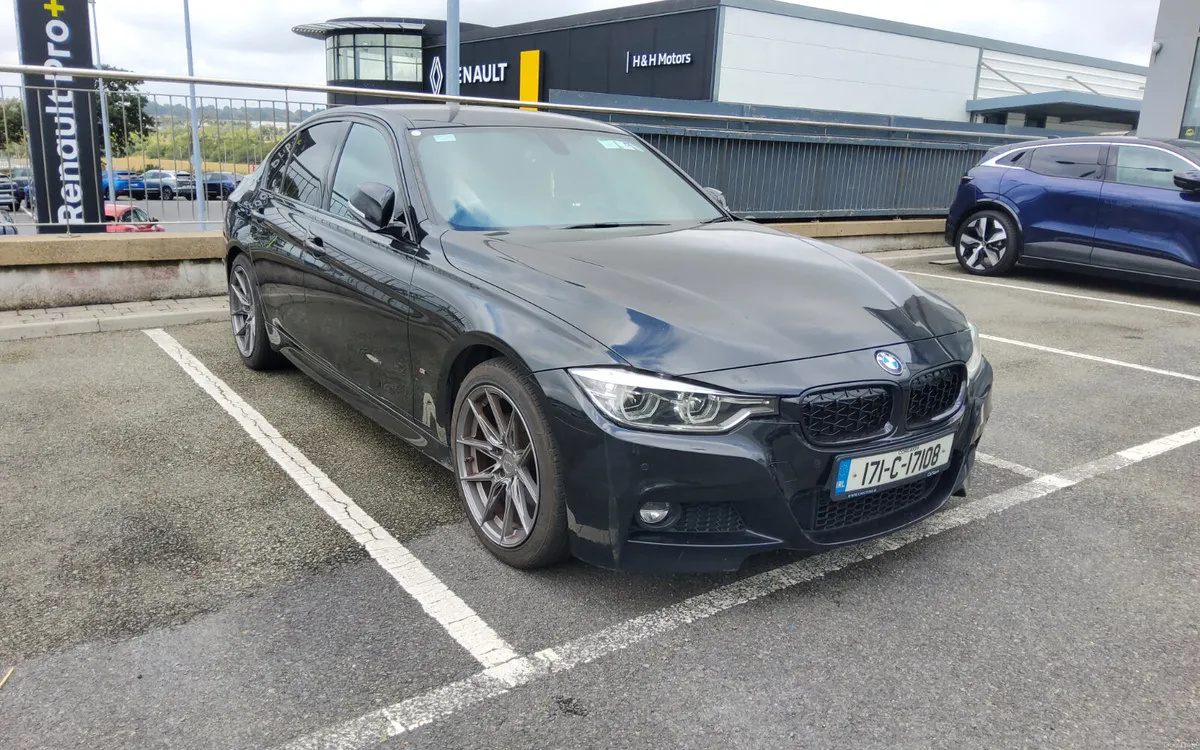 BMW 3-Series 2017 - Image 1