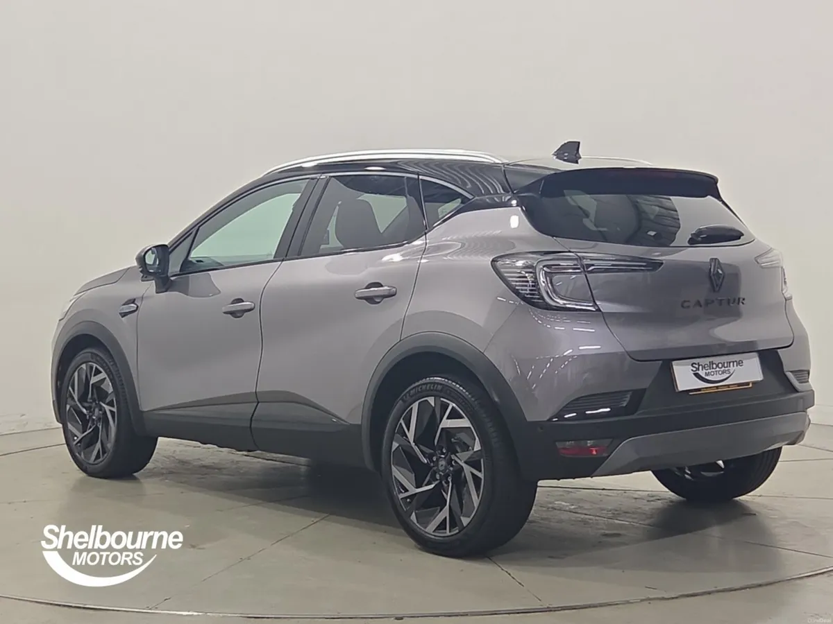 Renault Captur 1.2 TCE 115 Esprit Alpine 5dr - Image 2