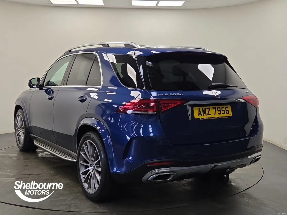 Mercedes-Benz GLE Class GLE 300 D 4MATIC AMG LINE - Image 2