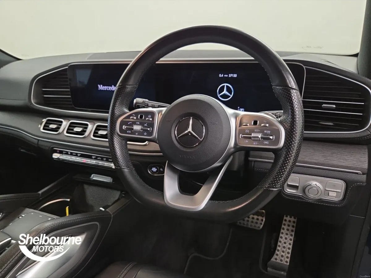 Mercedes-Benz GLE Class GLE 300 D 4MATIC AMG LINE - Image 4