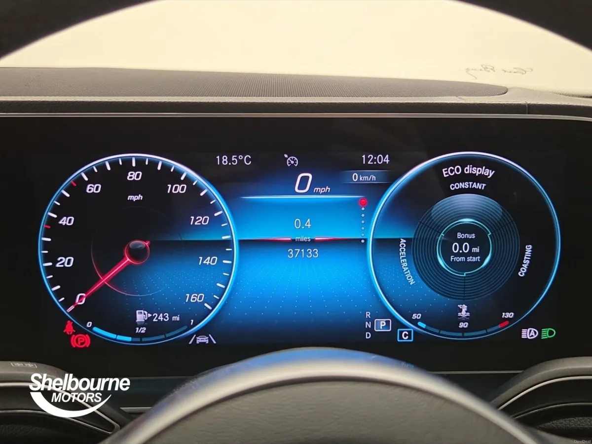 Mercedes-Benz GLE Class GLE 300 D 4MATIC AMG LINE - Image 6