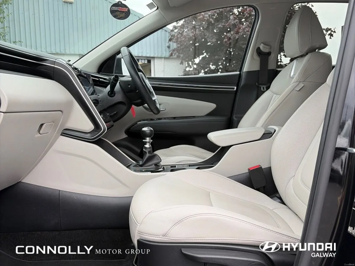 Hyundai Tucson 2WD Executive - Image 5