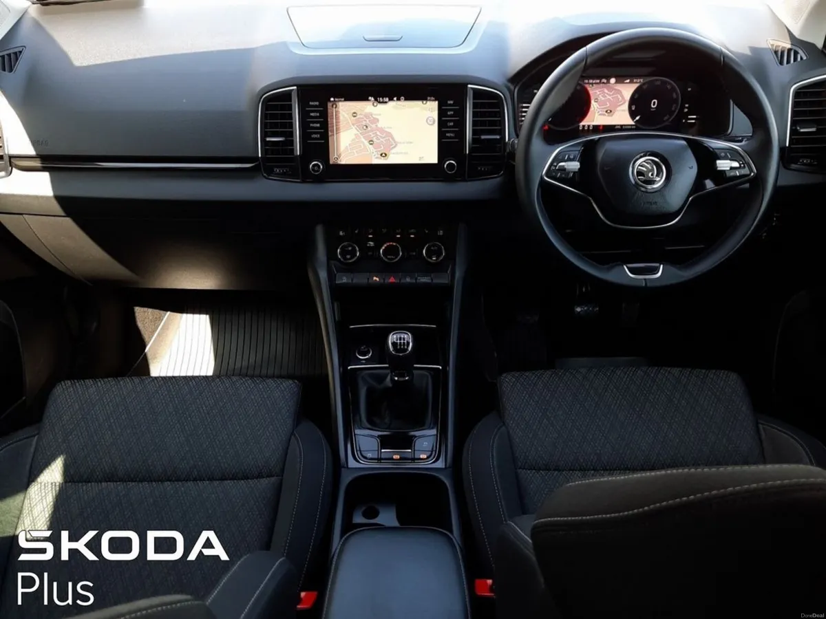 Skoda Karoq **TOP SPEC**SELECTION PLUS 2.0TDI 115H - Image 2