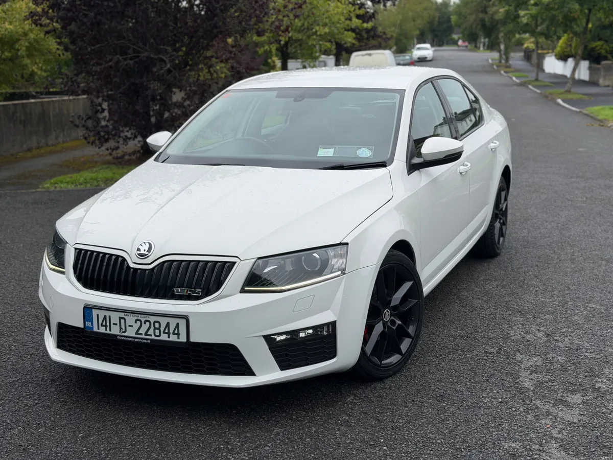 Skoda Octavia / Low mileage/ Auto - Image 2