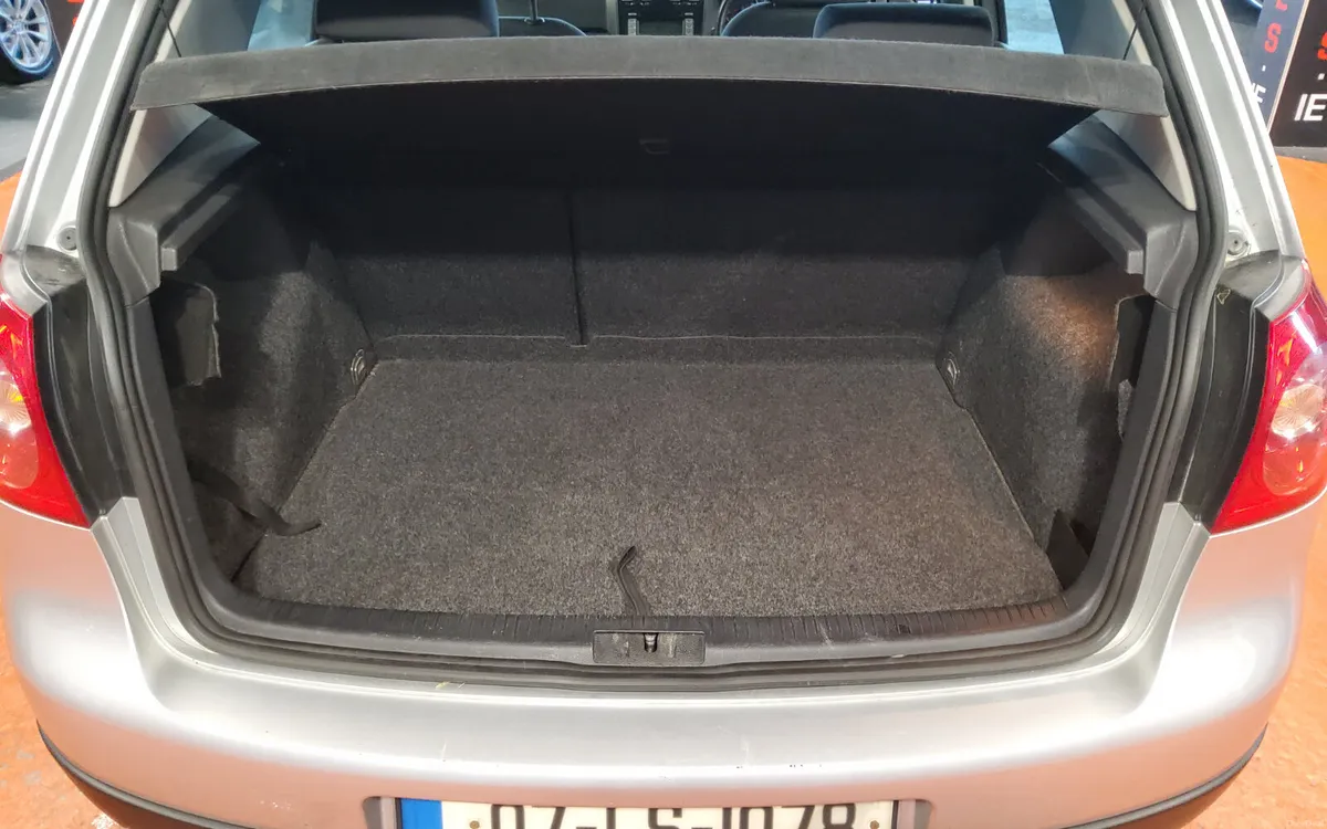 Volkswagen Golf 2007 - Image 4