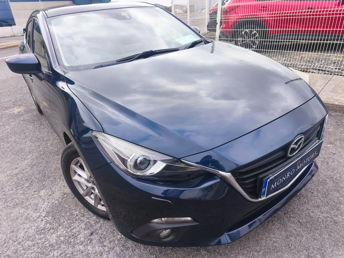 Mazda 3 2016 2.2D 4DR (150ps) EXECUTIVE SE - Image 3