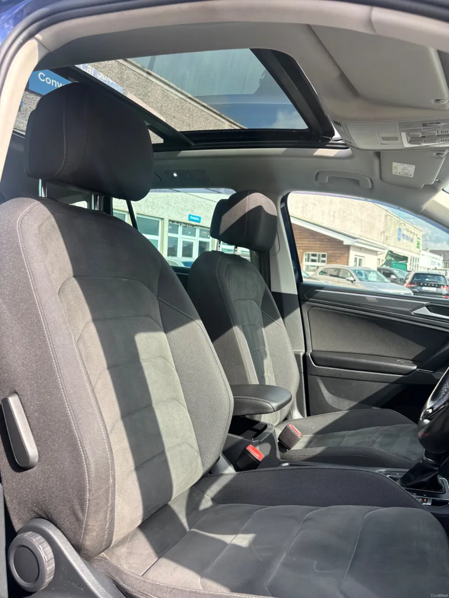 2017 Volkswagen Tiguan 2.0 TDI R-Line DSG Panroof - Image 5