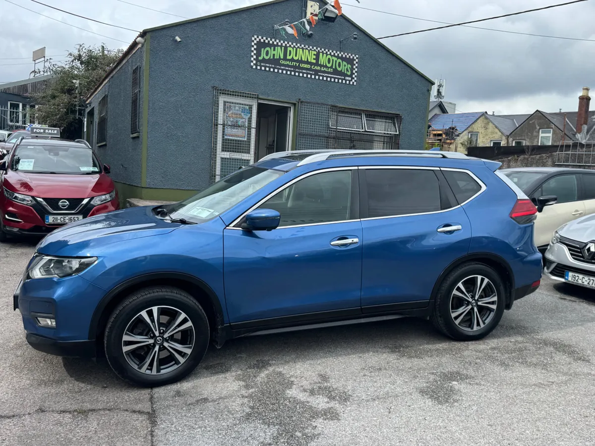 Nissan X-Trail 7 seater high spec - Image 1