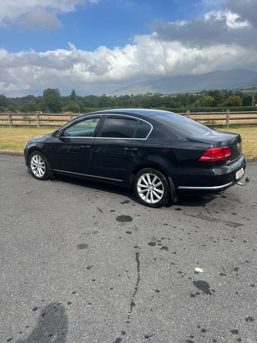 2011 Volkswagen Passat Highline NEW NCT - Image 2