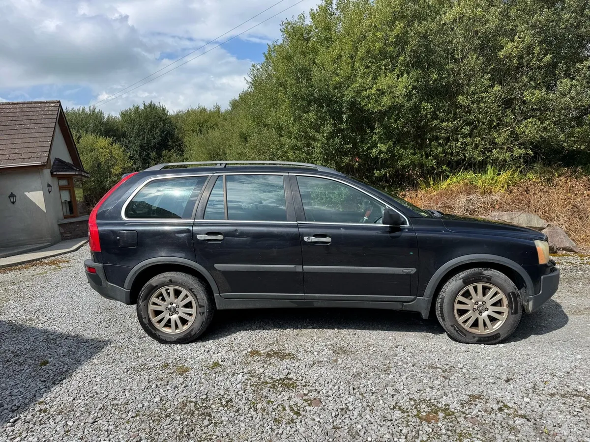 Volvo XC90 - Image 4