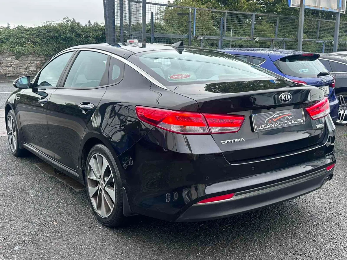 2019 Kia Optima PLATINUM - Image 4