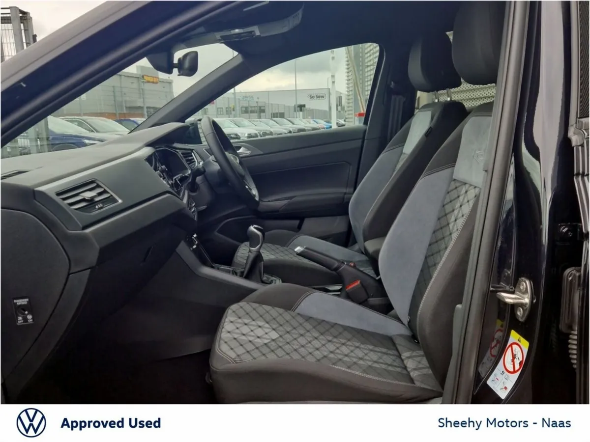 Volkswagen Taigo R-Line 1.0TSI, Rear Camera - Image 4