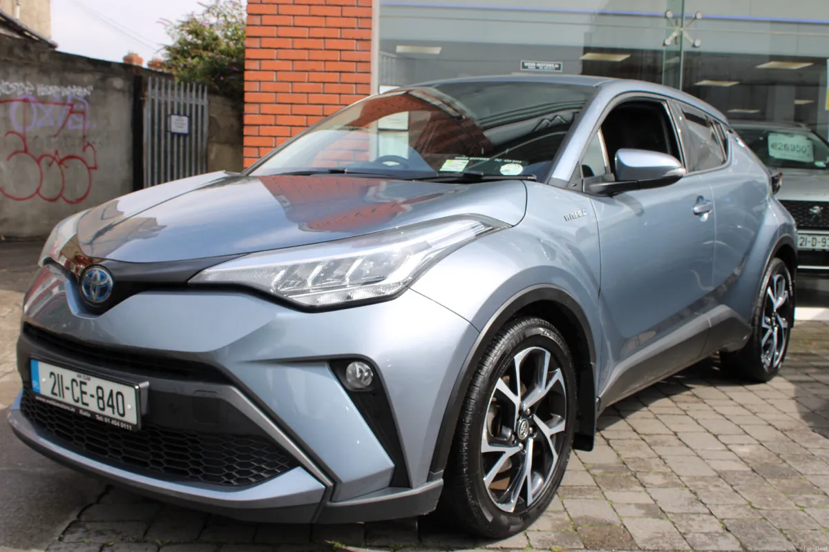 CH-R - 1.8 HYBRID SPORT - IRISH NEW - FULL HISTORY - Image 3