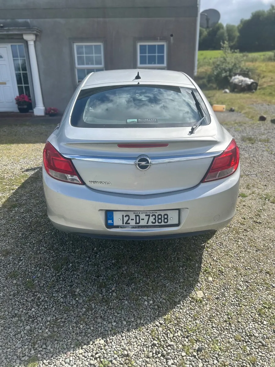 Opel Insignia 2012 1.4L petrol - Image 3