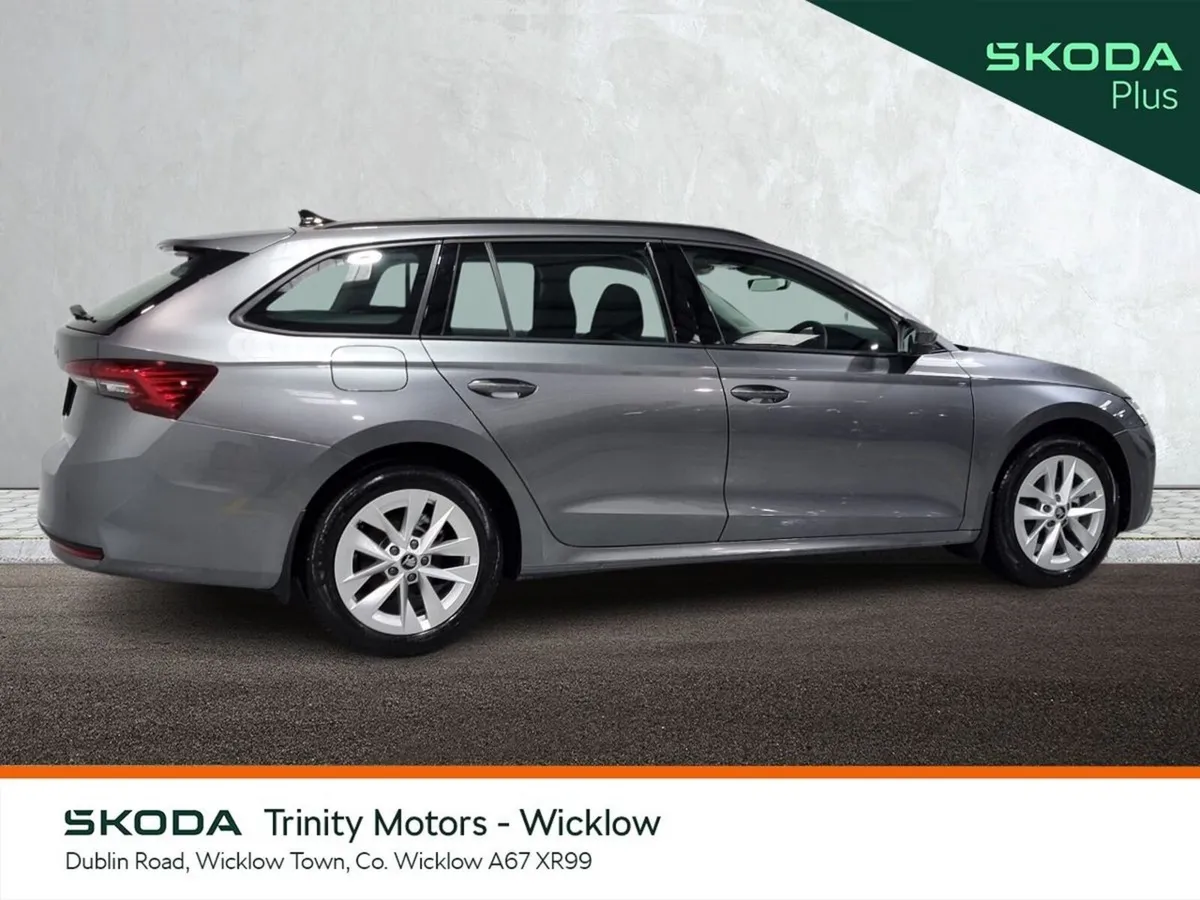 Skoda Octavia ** COMBI ** SELECTION ** 2.0TDI ** T - Image 3