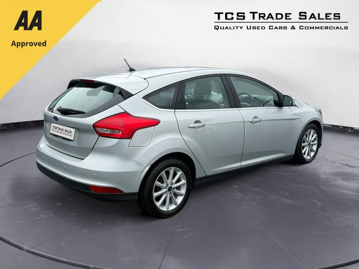 Ford Focus 2017 - Image 3