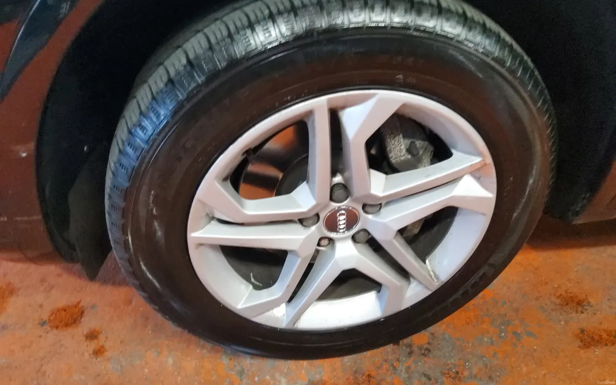Audi Q5 2018 - Image 4
