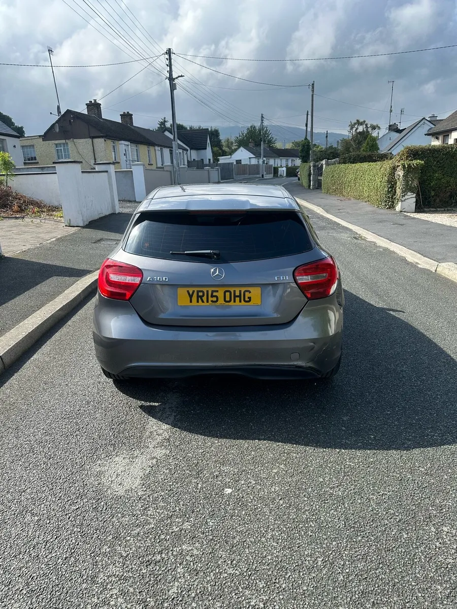Mercedes Benz A180D - Manual - negotiable - Image 6