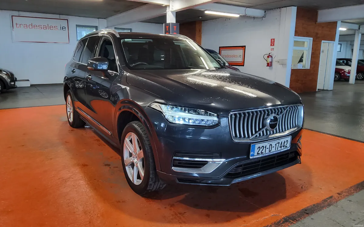 Volvo XC90 2022 - Image 1