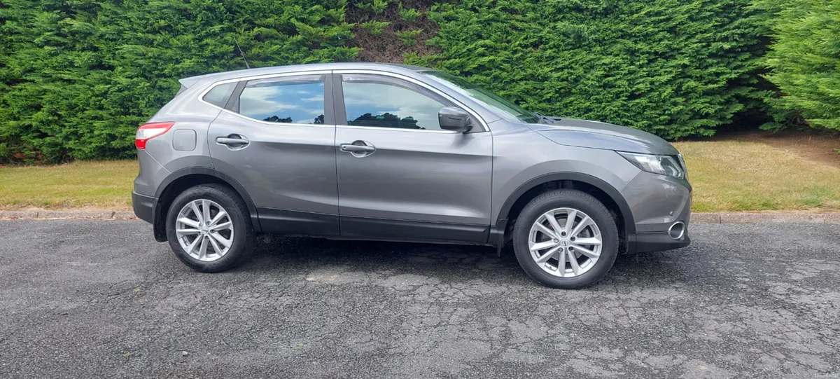 Nissan Qashqai 2015 Automatic - Image 3