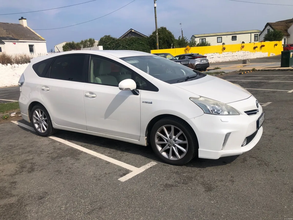 Toyota Prius 2013 - Image 1