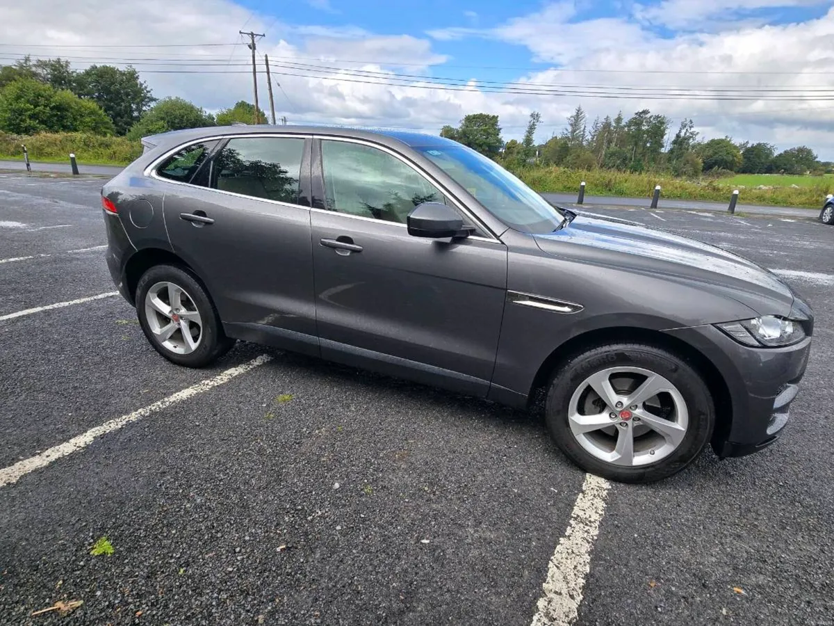 JAGUAR F PACE - Image 1
