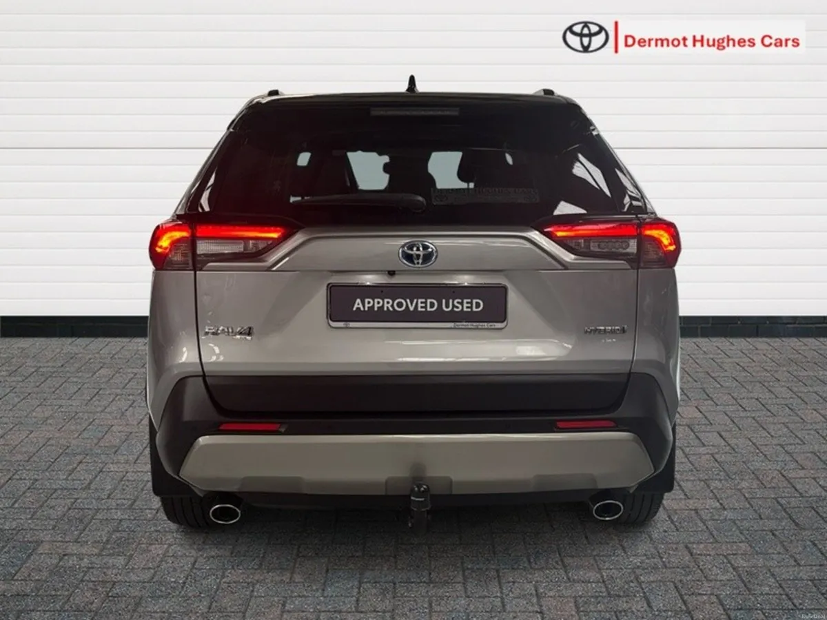 Toyota RAV4 RAV4 HYBRID SPORT WITH SIDE STEPS - Image 4