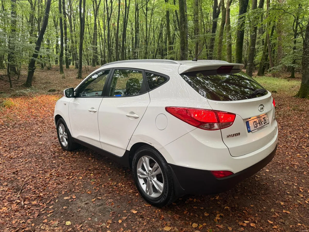 131 HYUNDAI iX 35, 1.7 CRDI EXECUTIVE 6 SPEED - Image 6